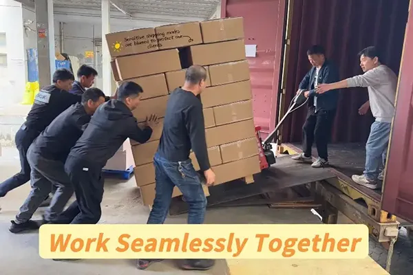 कुशल लोडिंग- स्किनकेयर पेपर बॉक्स का 40HQ कंटेनर