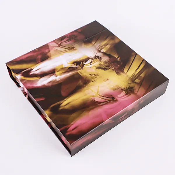 परिधान उपहार बॉक्स