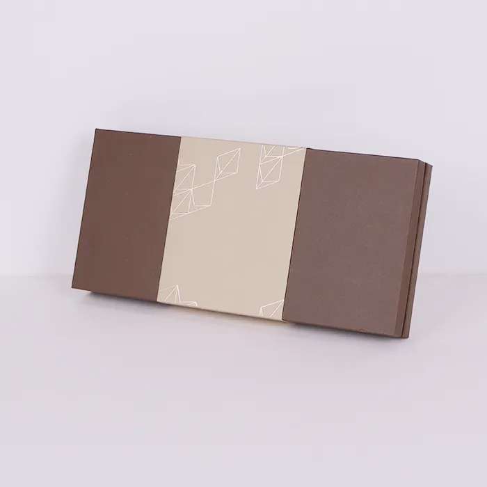 ढक्कन और बेस बॉक्स